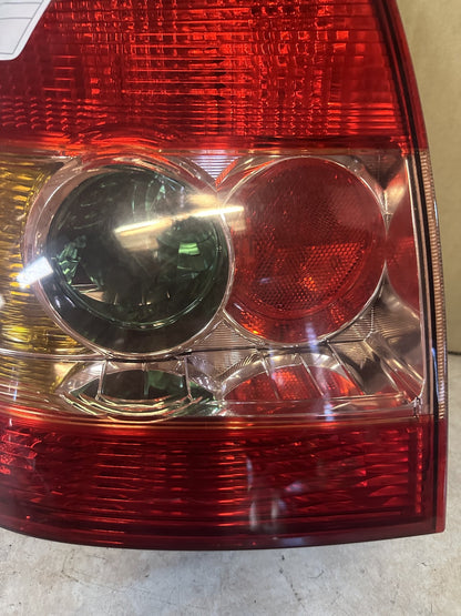 2004 Toyota Corolla - Right Taillight