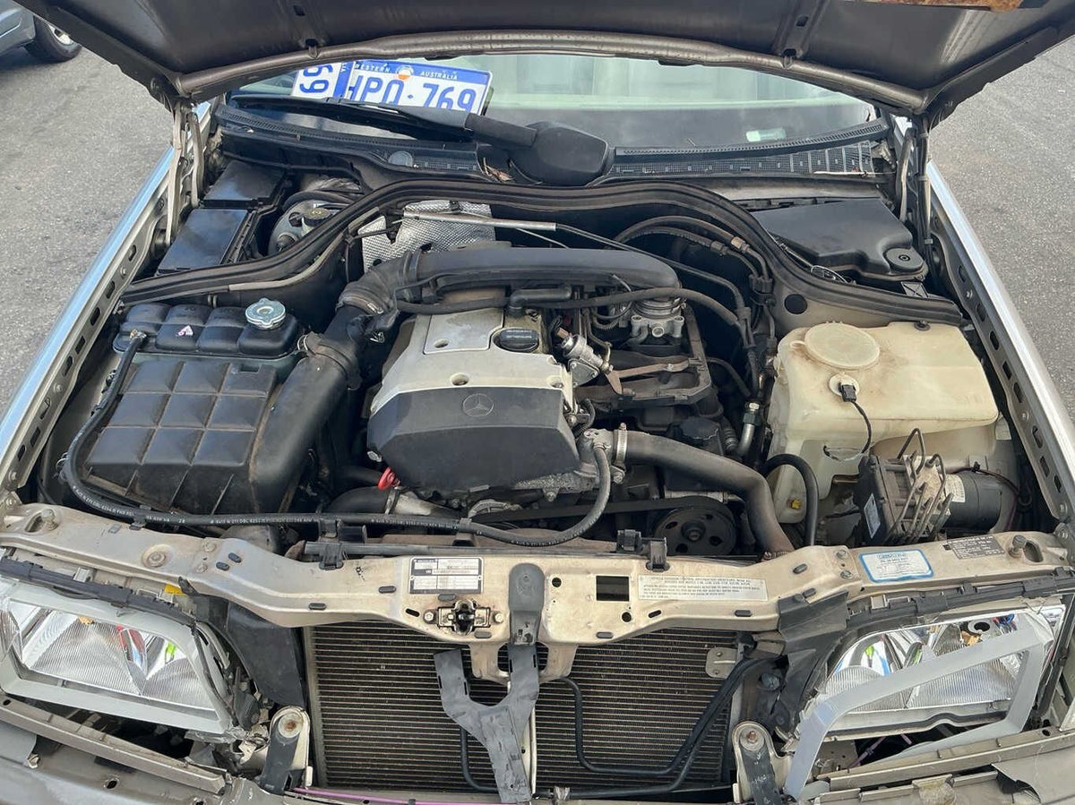 2000 Mercedes-Benz C-Class