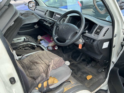 2006 Toyota Hiace H200