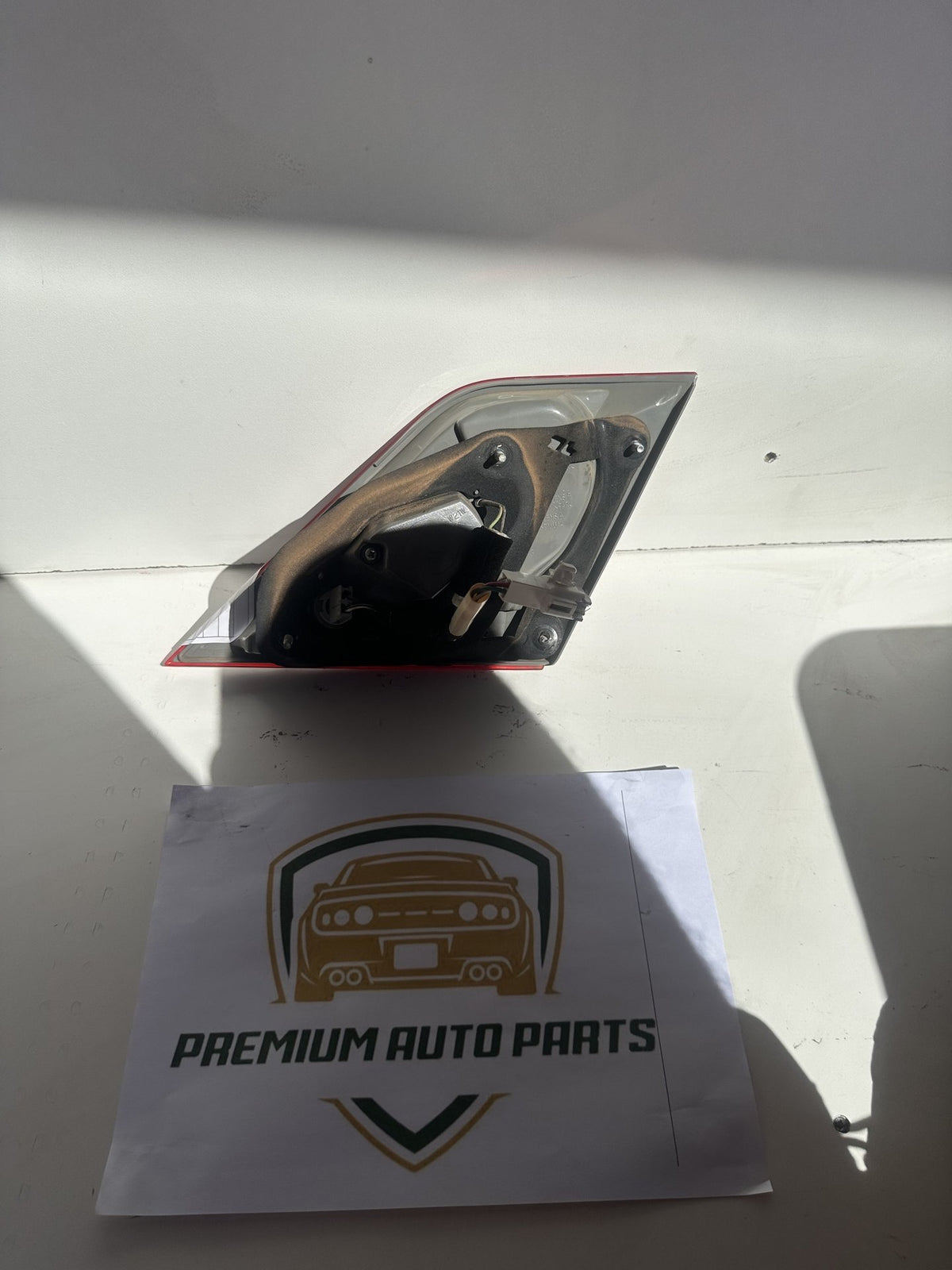2006-2012 Toyota Aurion V40 Sedan Left Boot Light 06-124