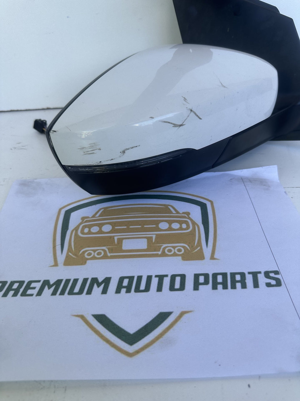 2011 Volkswagen Polo Hatchback Right Door Mirror 024542