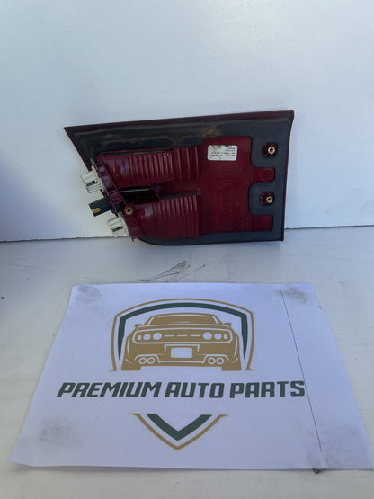 2003-2006 BMW X5 E53 SUV Left Boot Light 412612