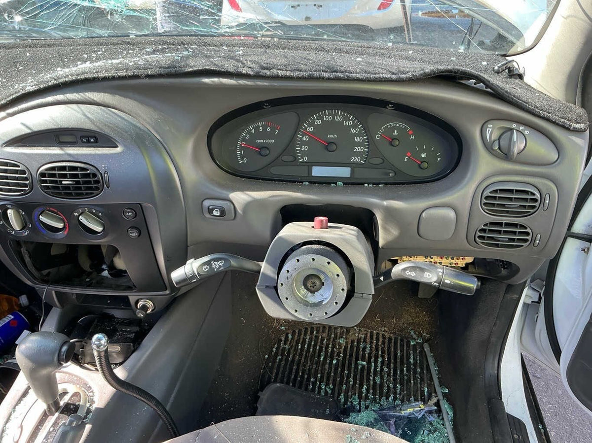 2000 Ford Falcon XL AU