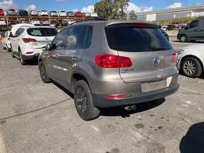 2013 Volkswagen Tiguan MK1- 5N