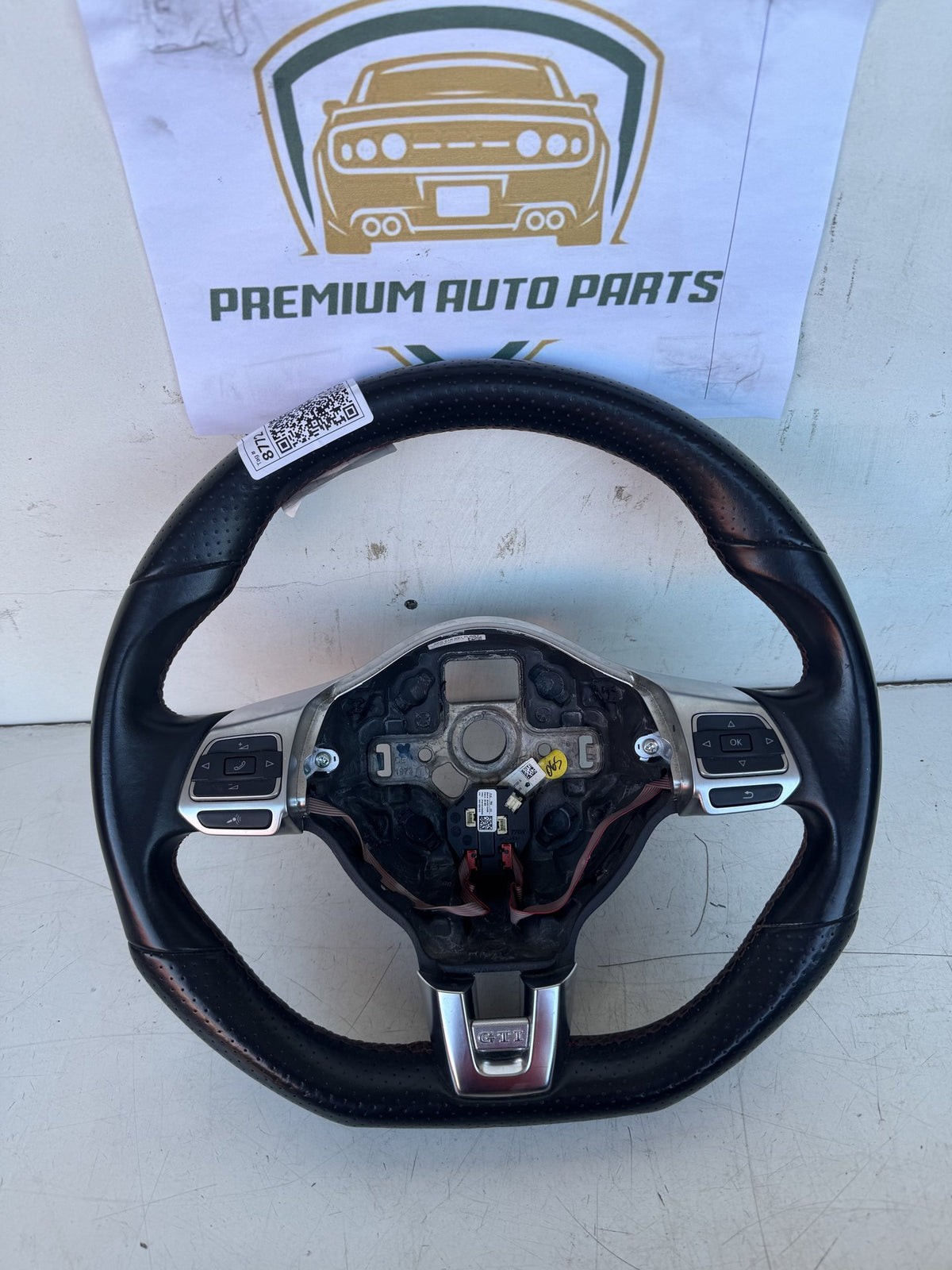 2010 Volkswagen Golf MK6- 5K Station Wagon Steering Wheel