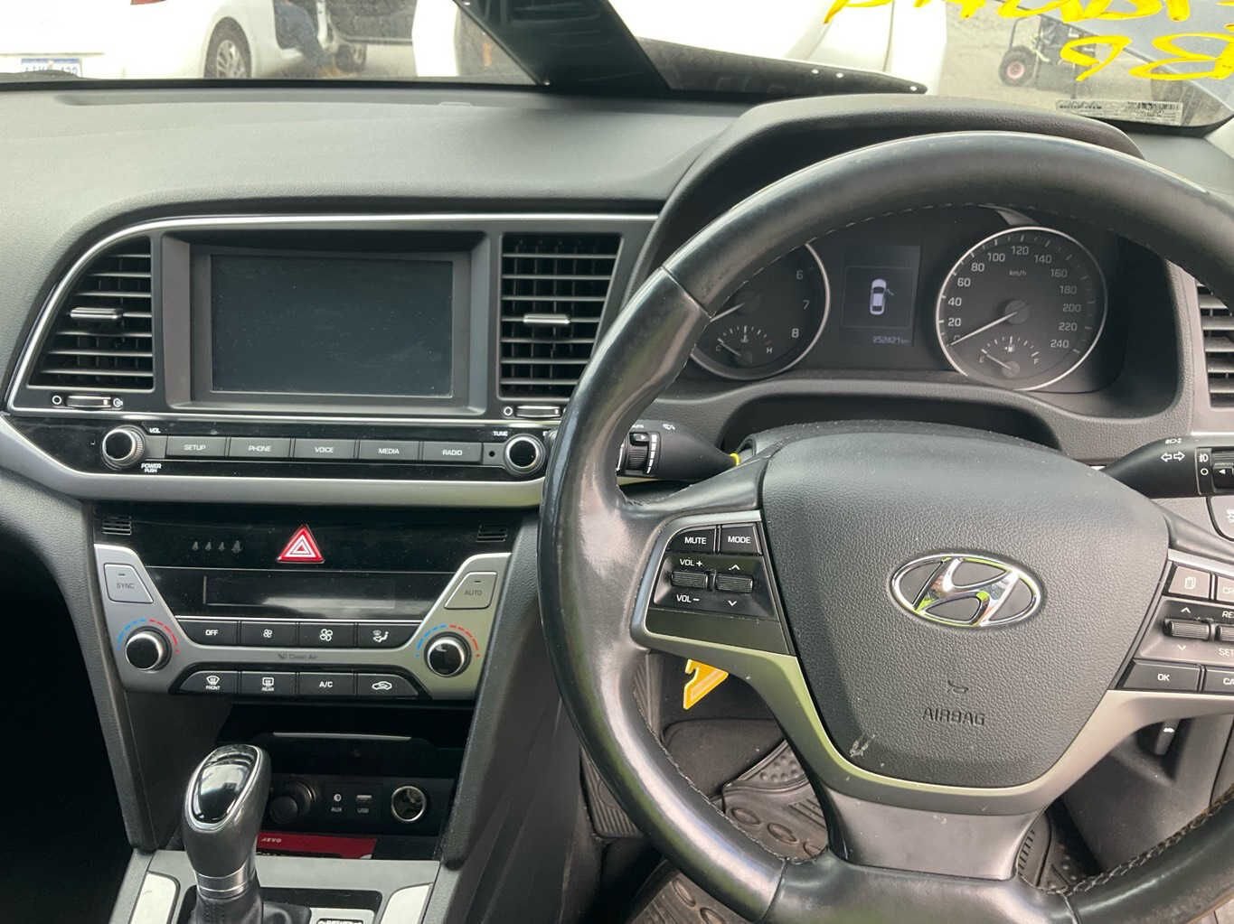 2018 Hyundai Elantra  ADSedan 
Hyundai
Elantra