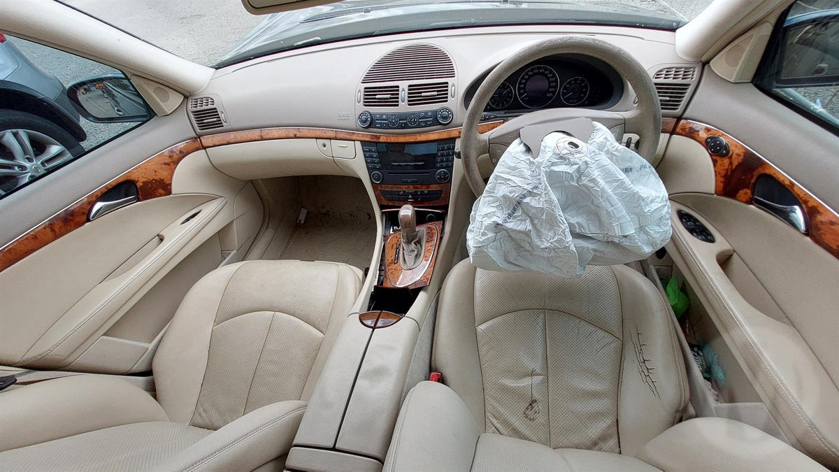 2004 Mercedes-Benz E240 E-Class W211