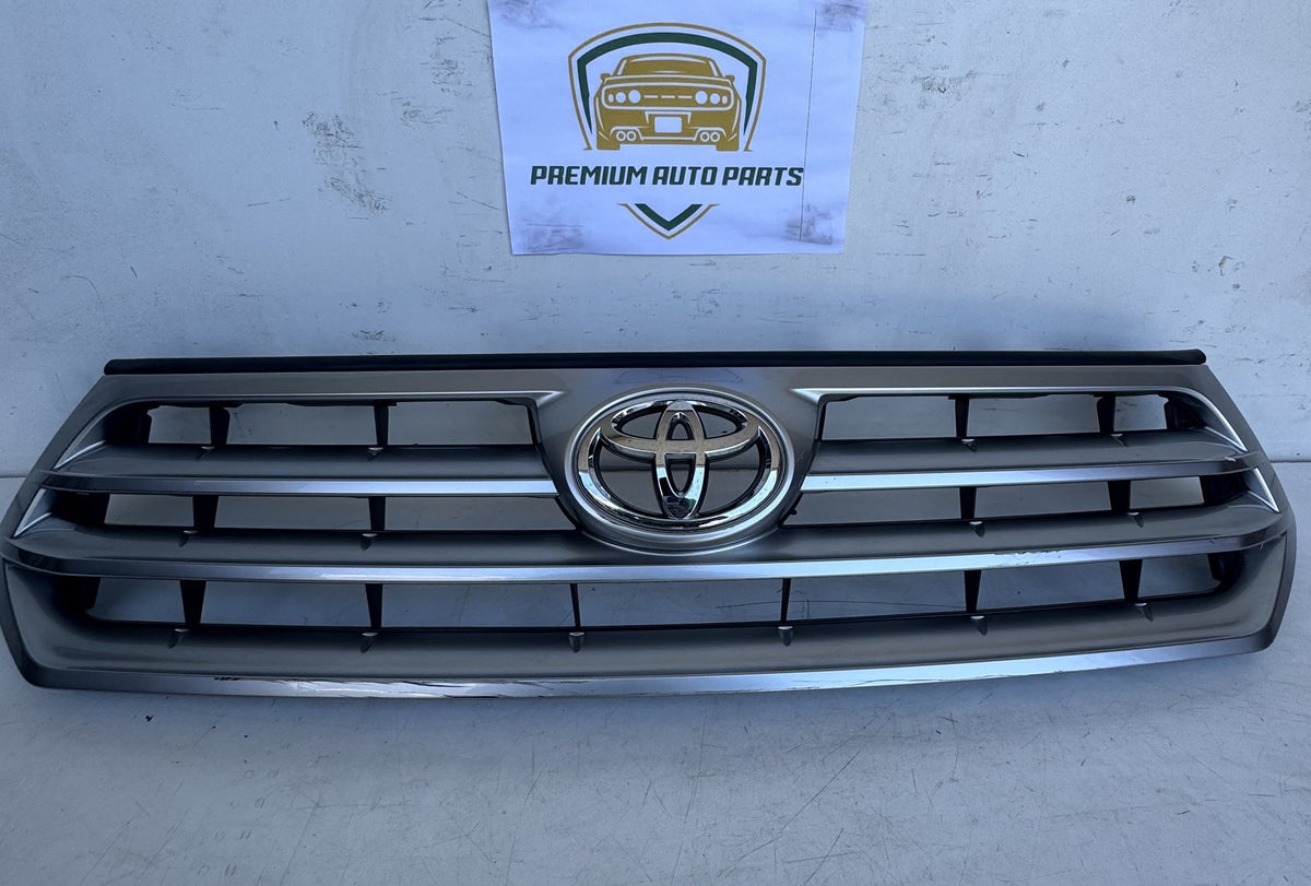 2007-2014 Toyota Kluger U40 SUV Grille 53111-48110