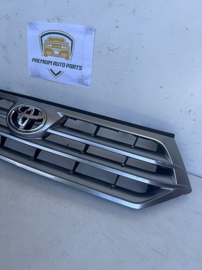 2007-2014 Toyota Kluger U40 SUV Grille 53111-48110