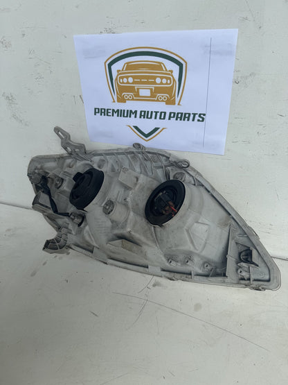 2004 Toyota Corolla Sedan Left Headlight KOITO 100-77486