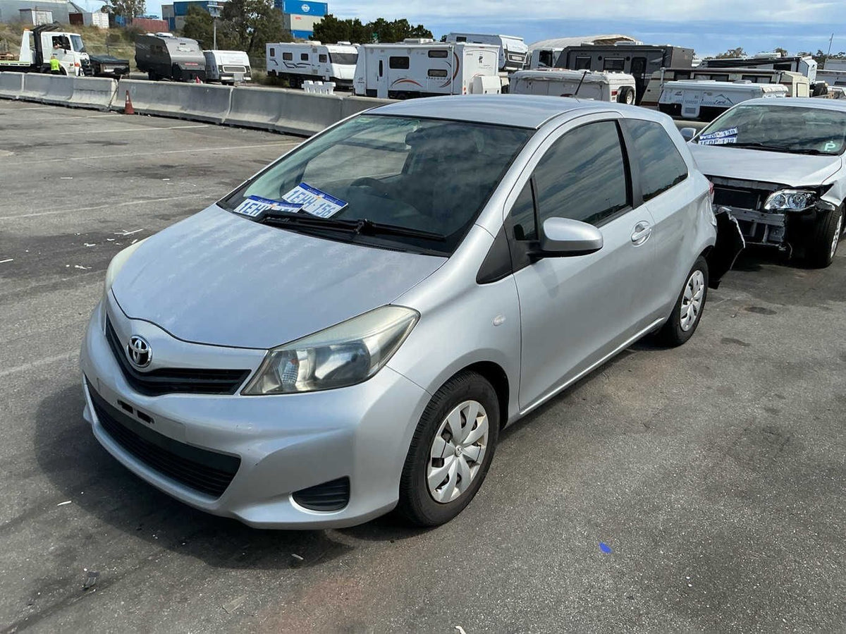 2013 Toyota Yaris YR P130