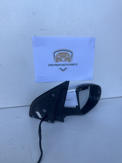 2010 Volkswagen Golf Station Wagon Right Door Mirror 021025