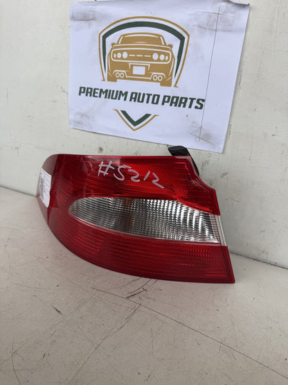 2009 Skoda Superb Sedan Left Taillight