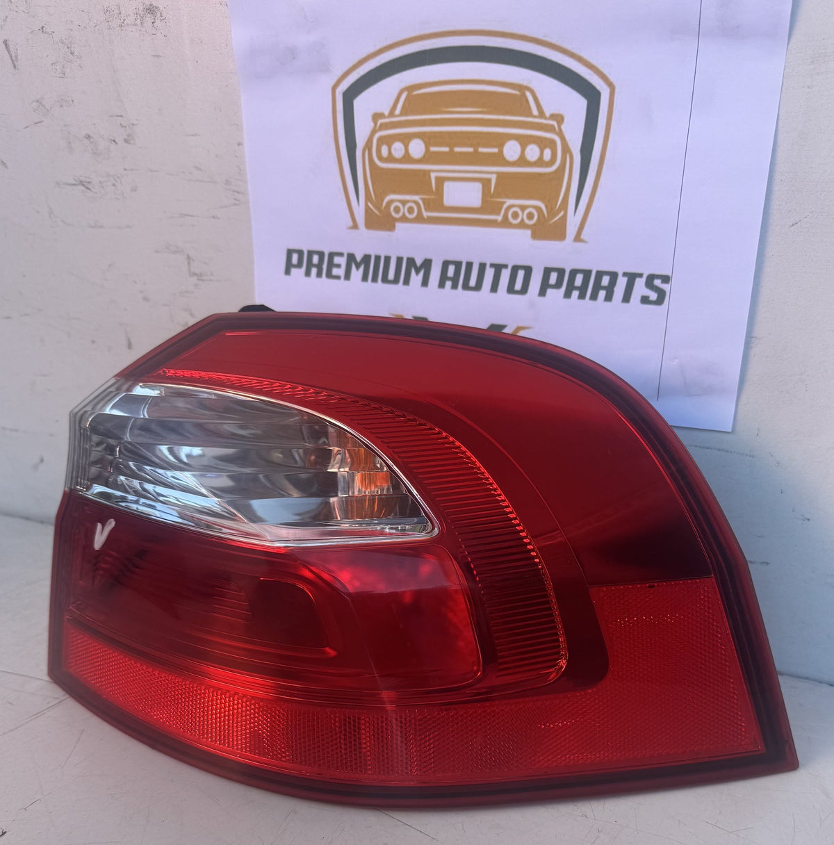 2016 Kia Rio UB - Right Taillight