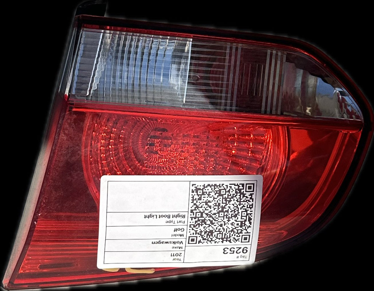 2011 Volkswagen Golf MK6 - 5K Hatchback Right Boot Light