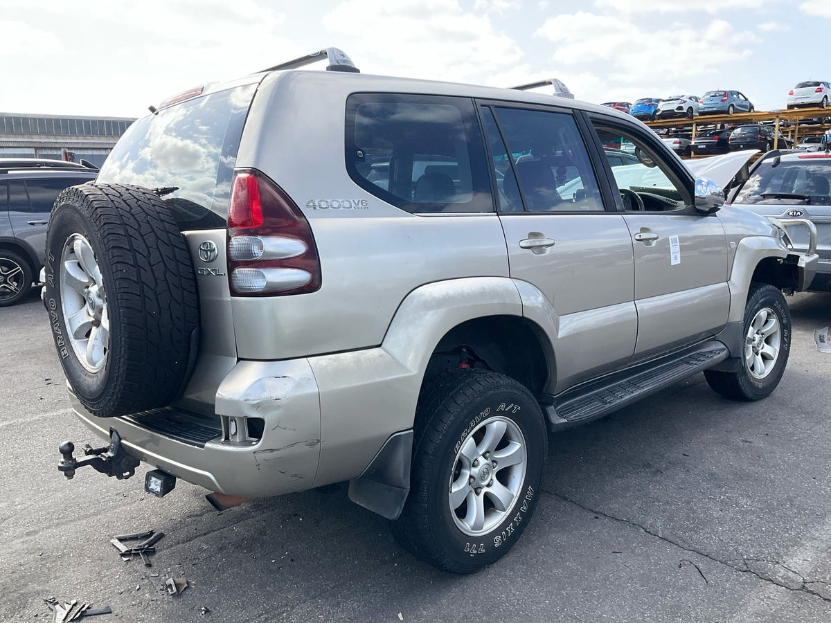 2005 Toyota Land Cruiser Prado