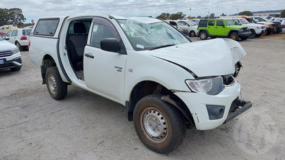 2010 Mitsubishi Triton KA*T