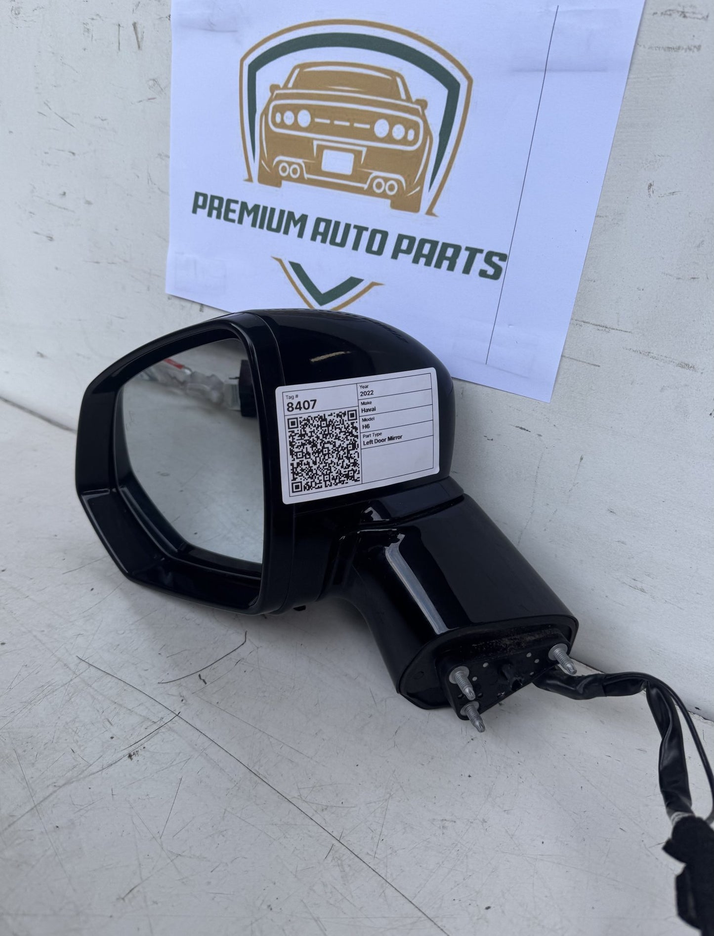 2022   Left Door Mirror