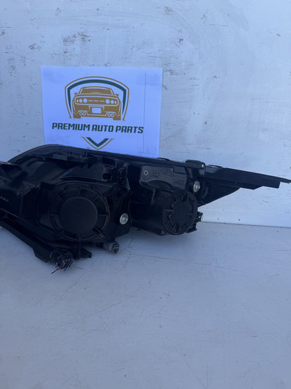 2023   Right Headlight