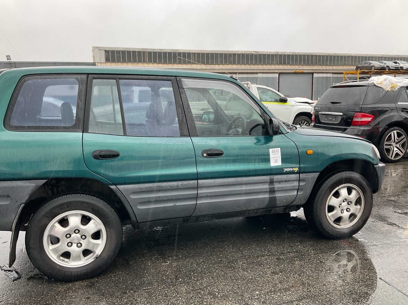 1997 Toyota RAV4