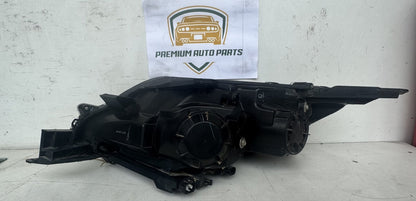 2019   Right Headlight