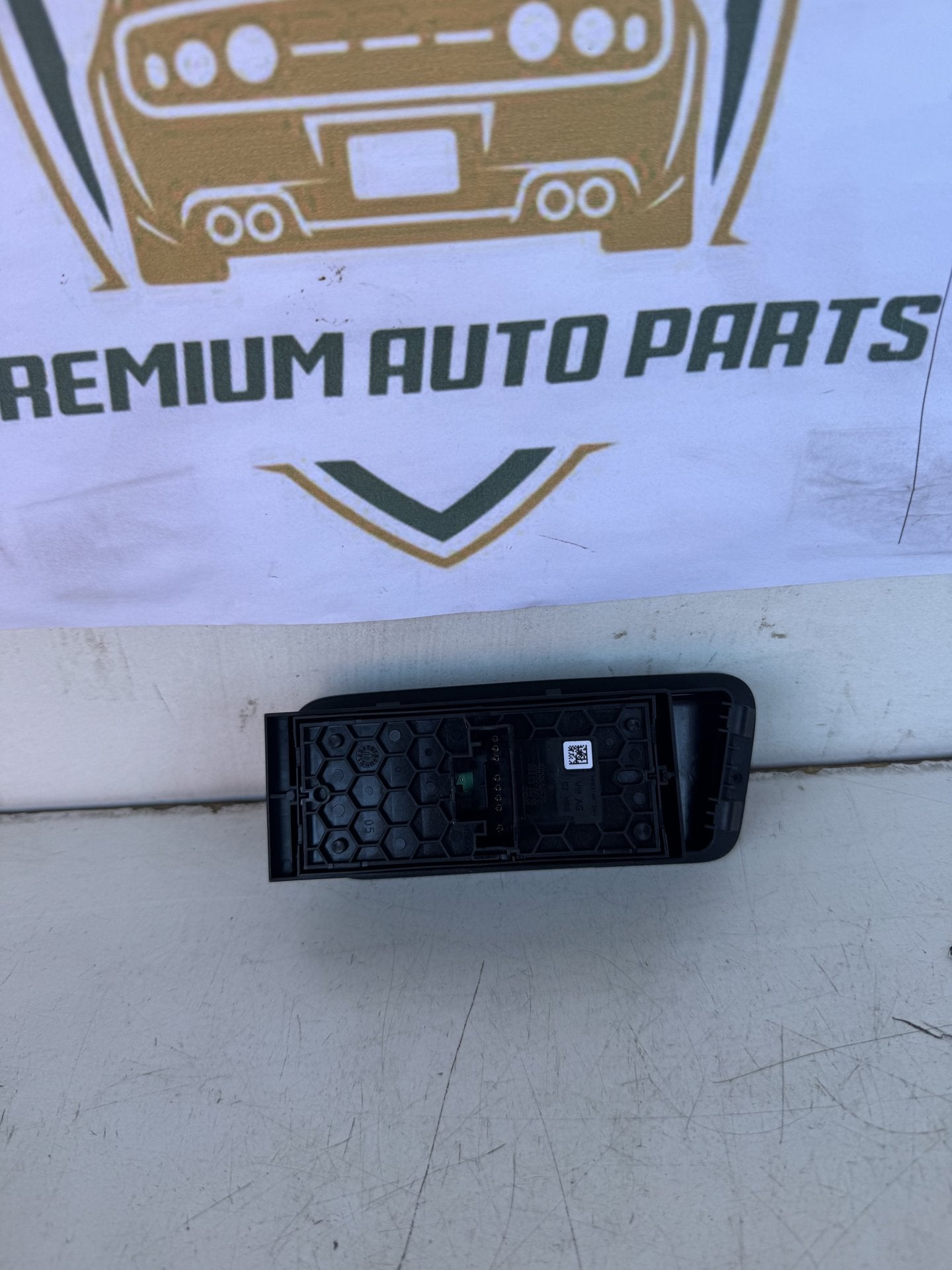 2019 Volkswagen Golf Station Wagon Power Window Switch