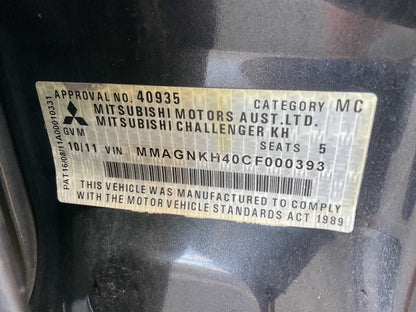 2011 Mitsubishi Challenger PB