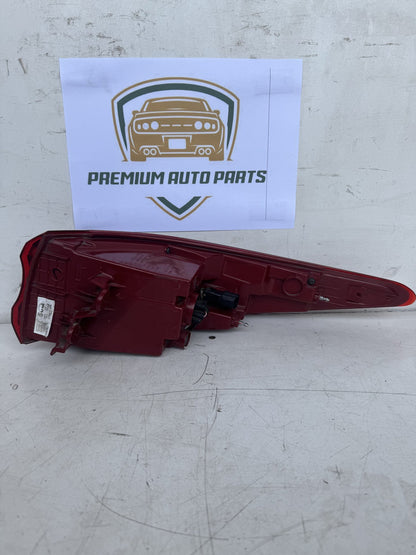 2018   Left Taillight