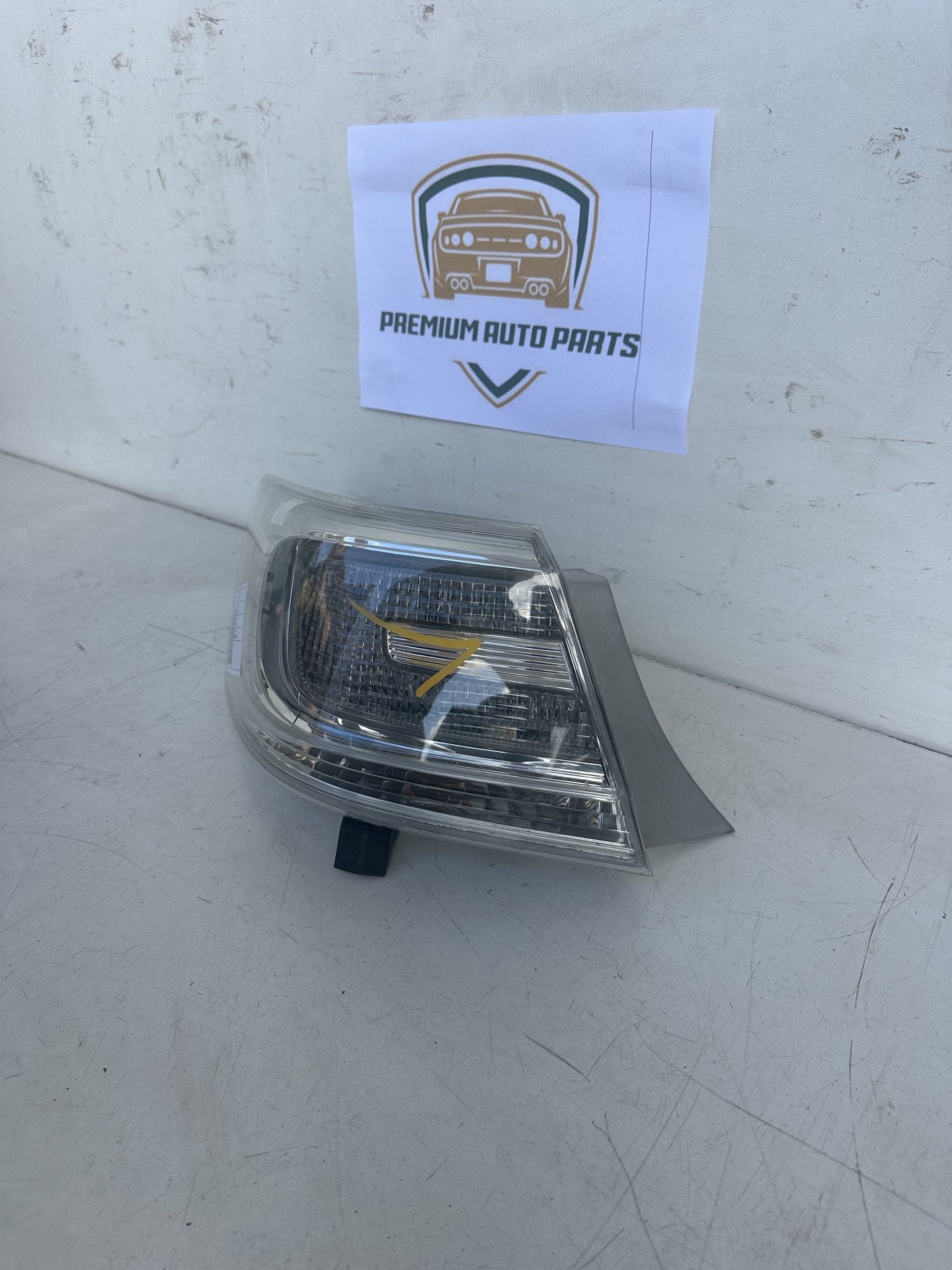 2010   Left Taillight