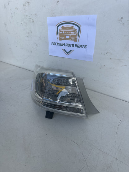 2010   Left Taillight