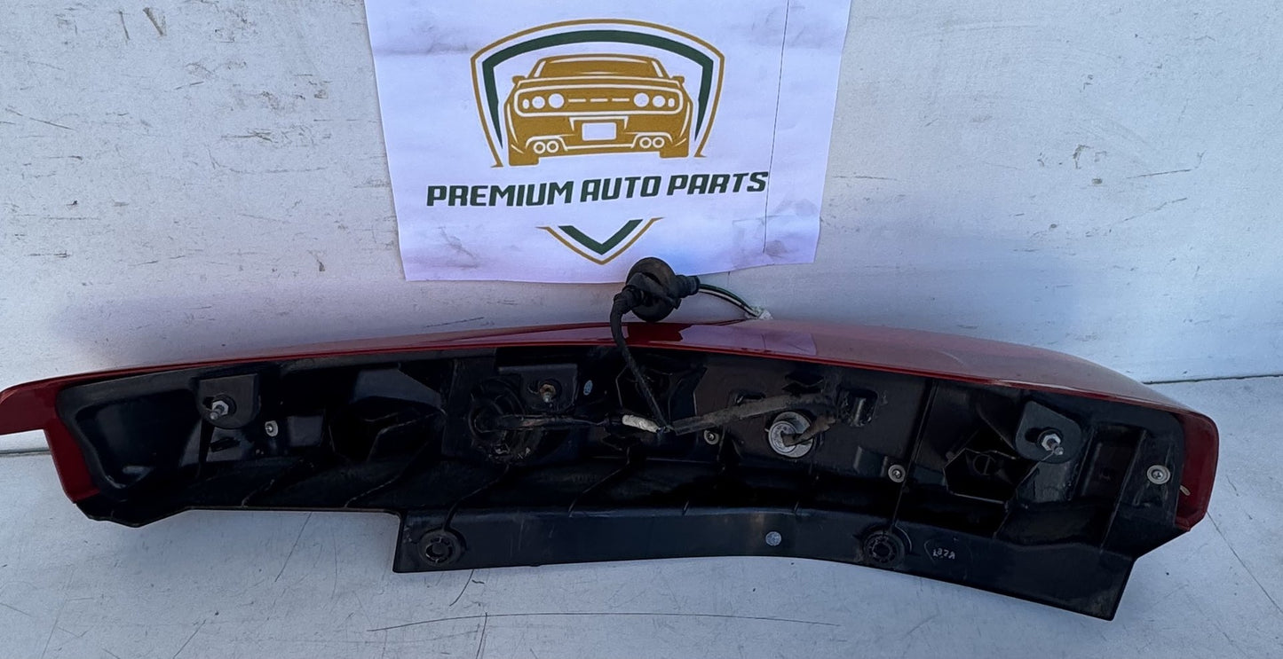 2010   Left Taillight