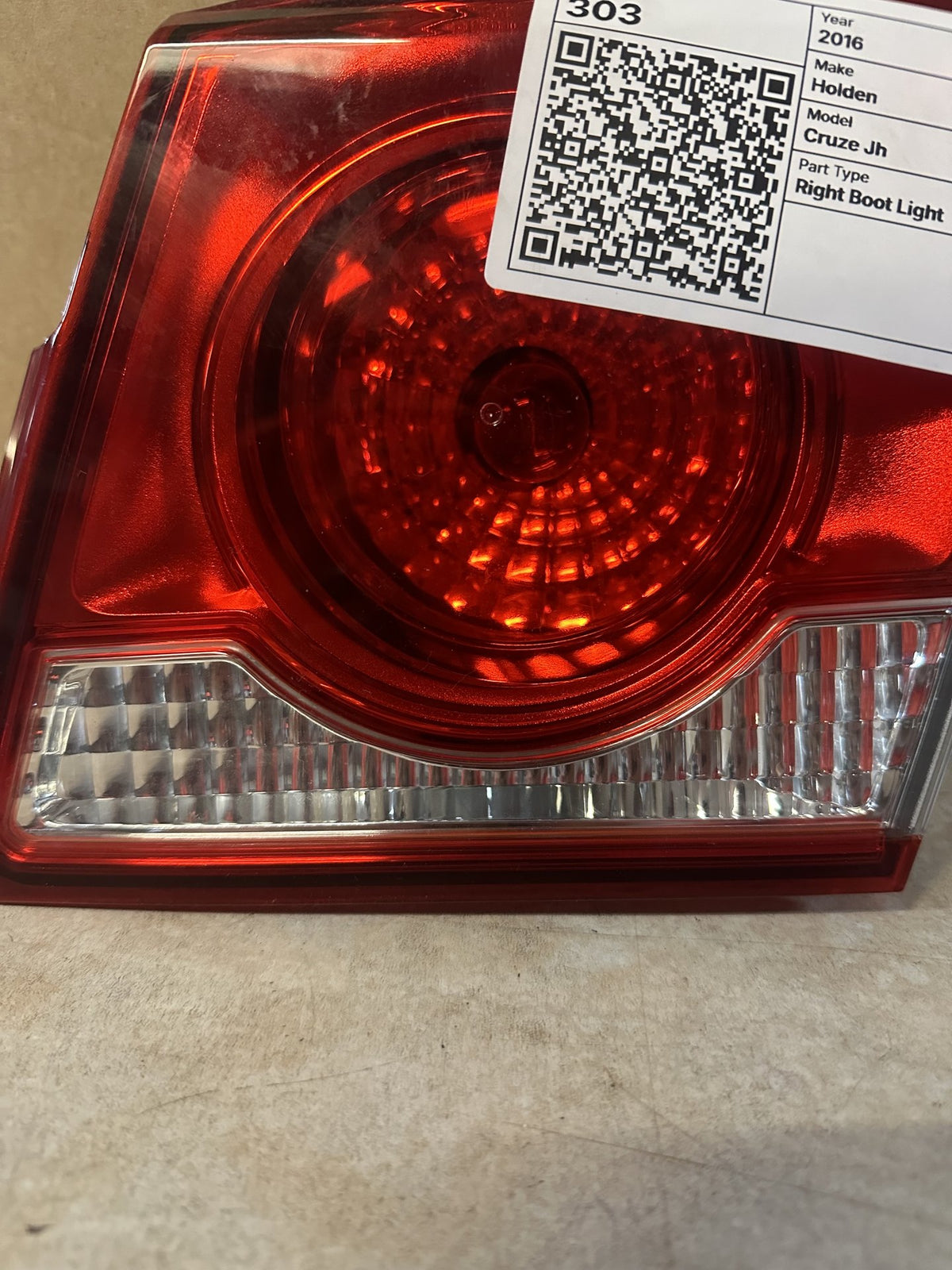 2016 Holden Cruze Equipe - Right Boot Light