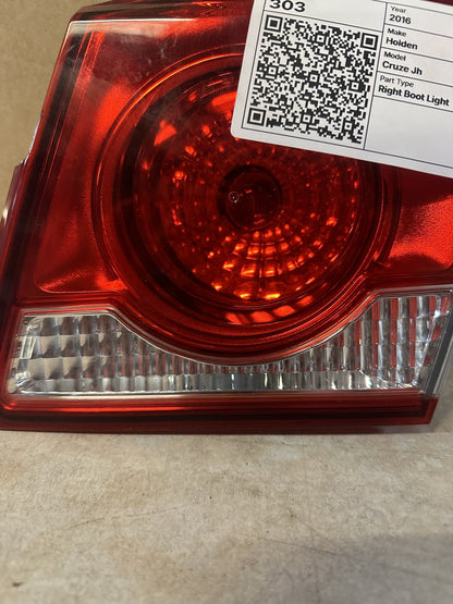 2016 Holden Cruze Equipe - Right Boot Light