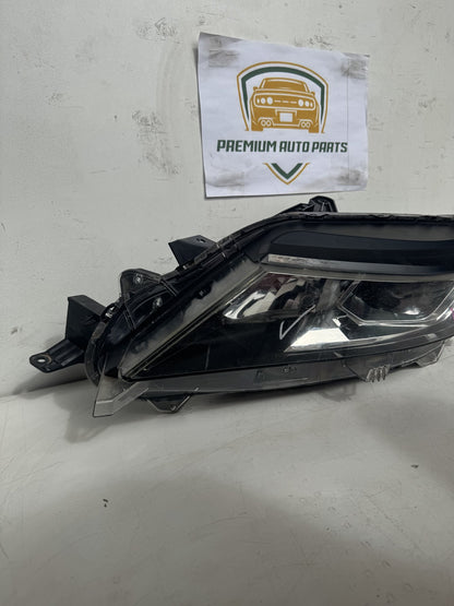 2019   Left Headlight