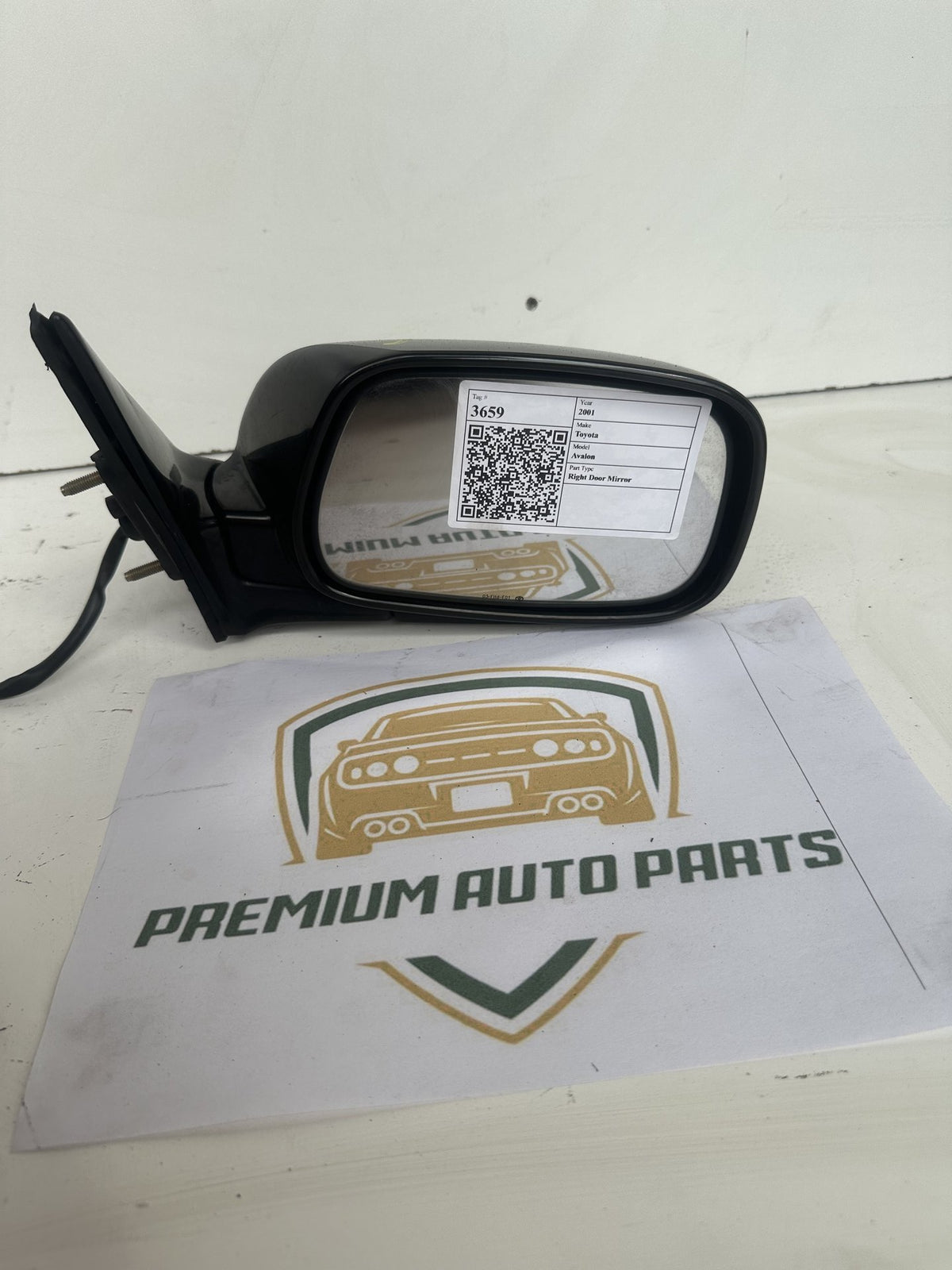 2000-2006 Toyota Avalon X10 Sedan Right Door Mirror