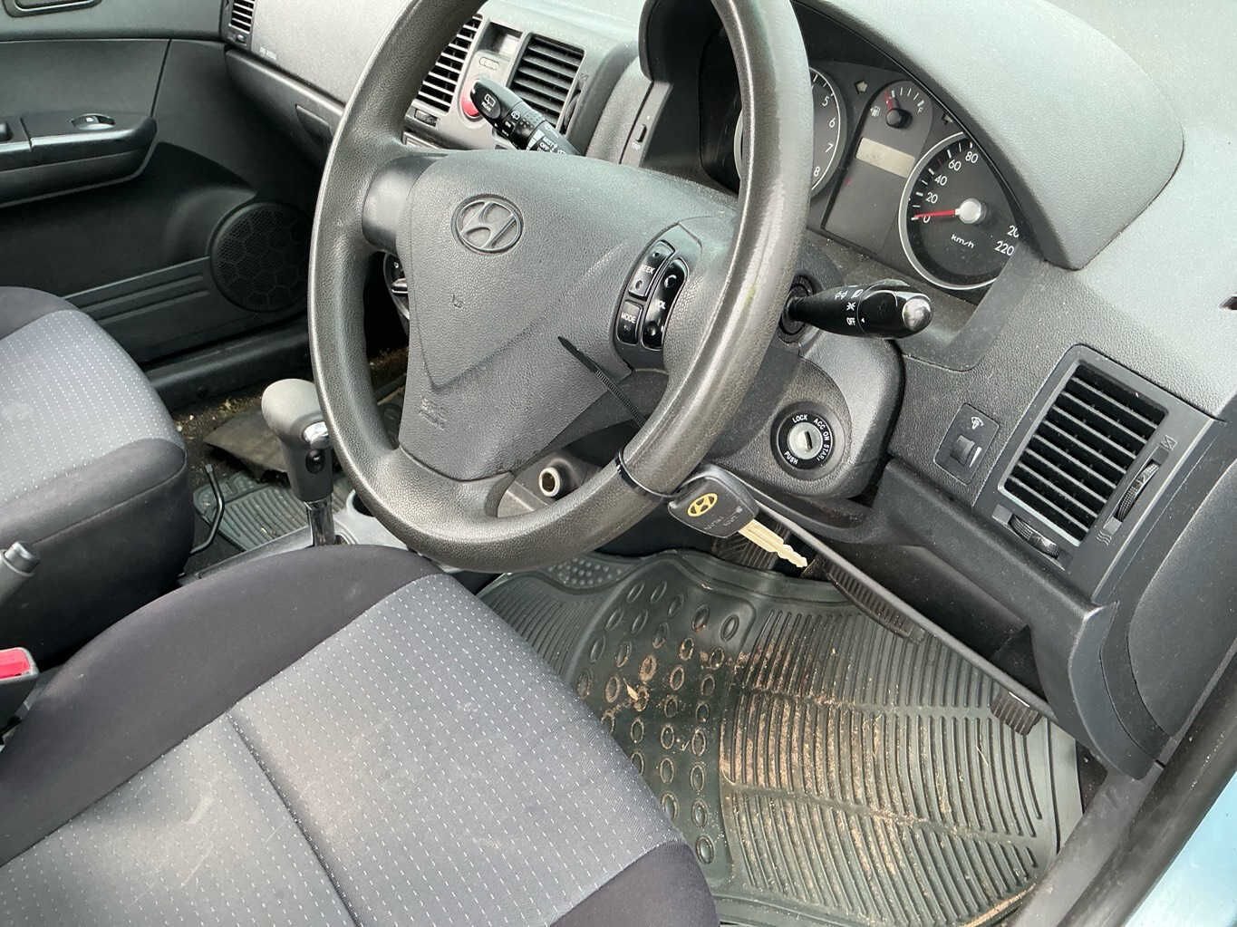 2010 Hyundai Getz S TBHatchback 
Hyundai
Getz