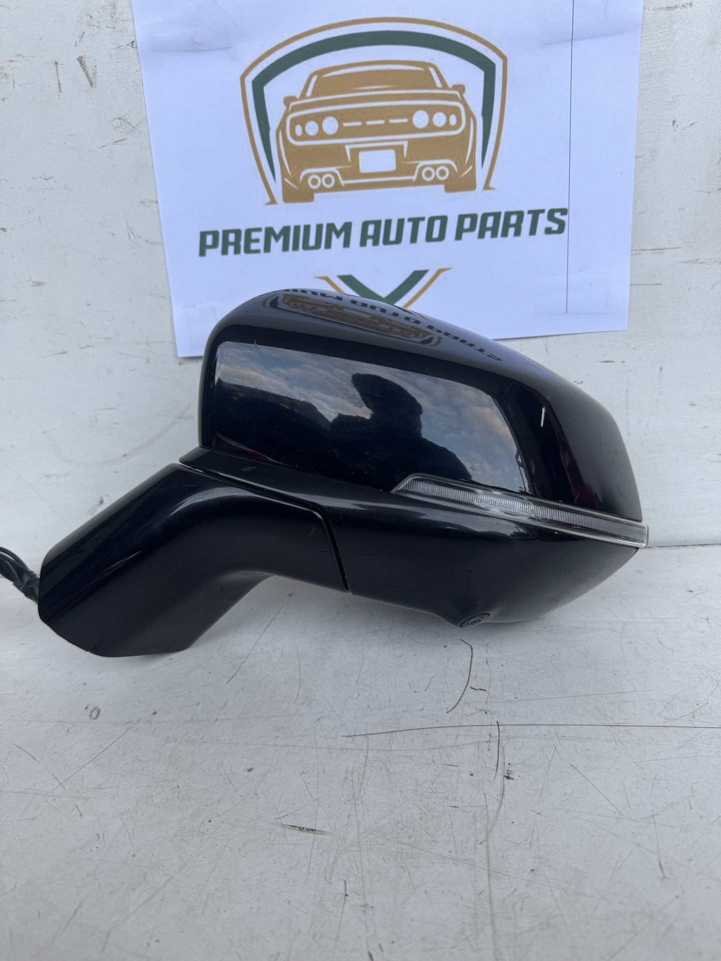 2022   Left Door Mirror