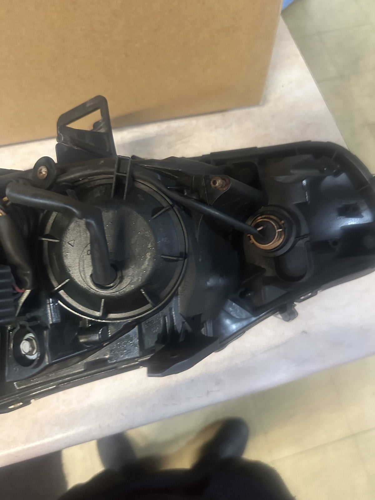 2010 Mitsubishi Outlander Outlander Station Wagon Right Headlight P8924