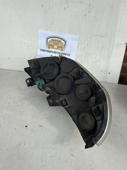 2016 Renault Master Cargo Van Left Headlight