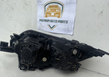 2019   Right Headlight