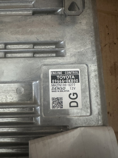 2015-2017 Toyota Hilux VIII N120 Crew Cab Pickup ECU 896660KB90