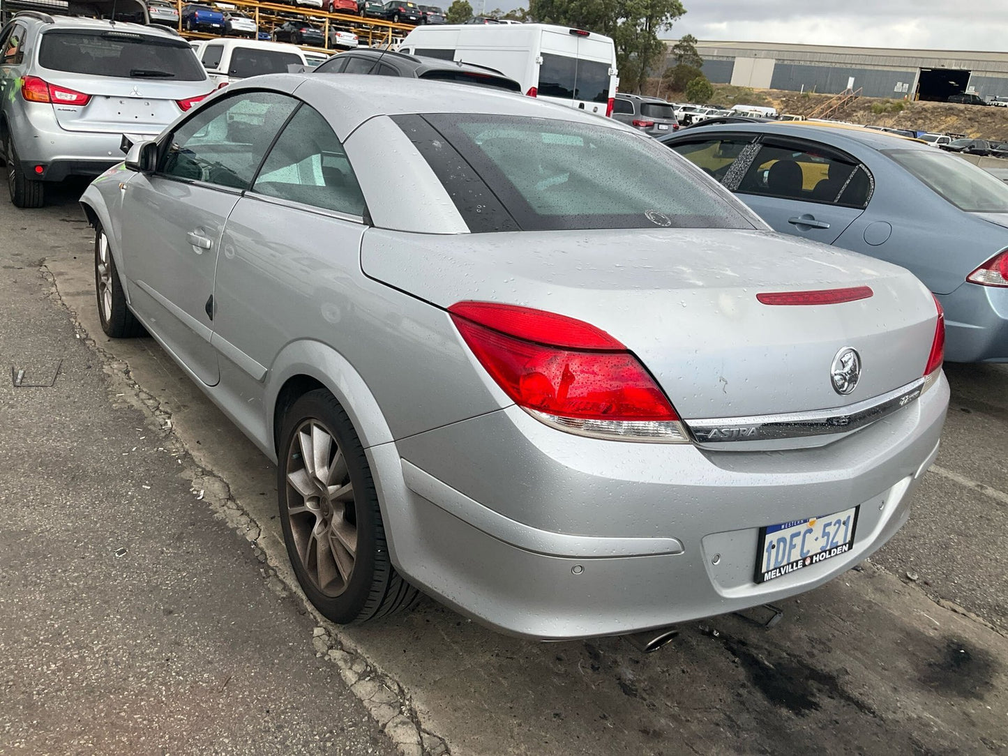 2009 Holden Astra Twin Top AH