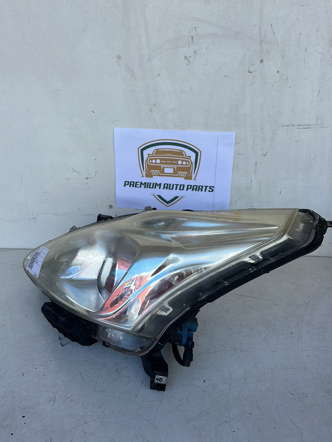 2013 Nissan Pulsar C12 Hatchback Left Headlight