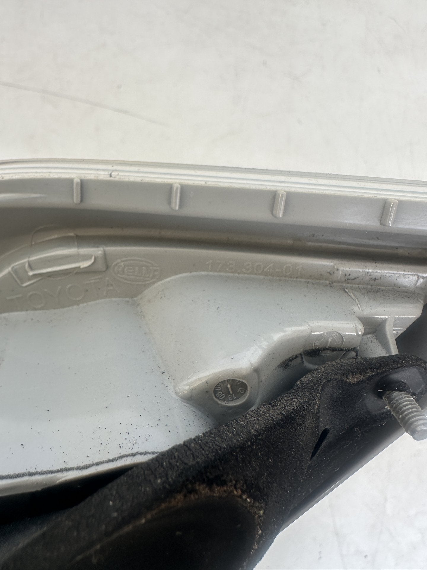 2010   Left Boot Light