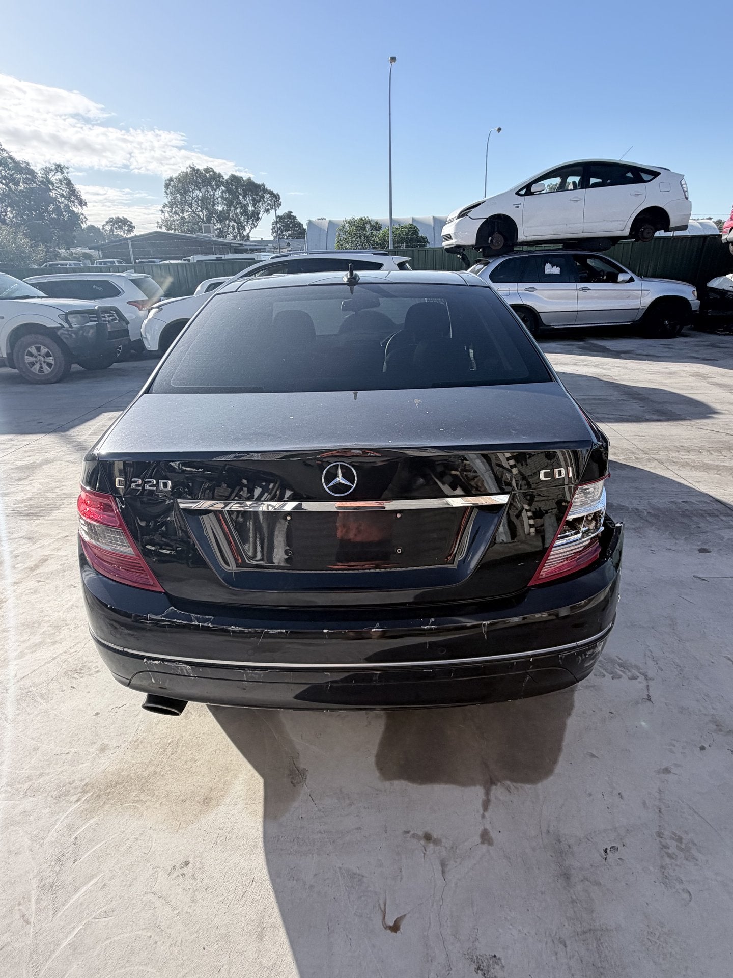 2011 Mercedes-Benz C220  Sedan 
Mercedes-Benz
C220