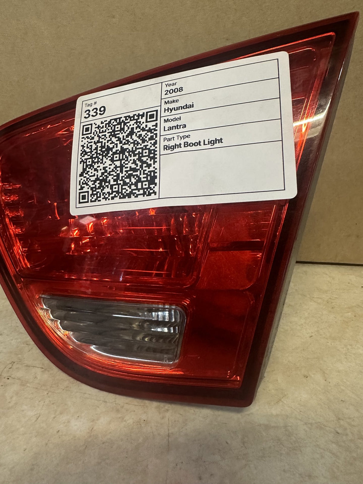 2008 Hyundai Elantra Sedan Right Boot Light 924042H01