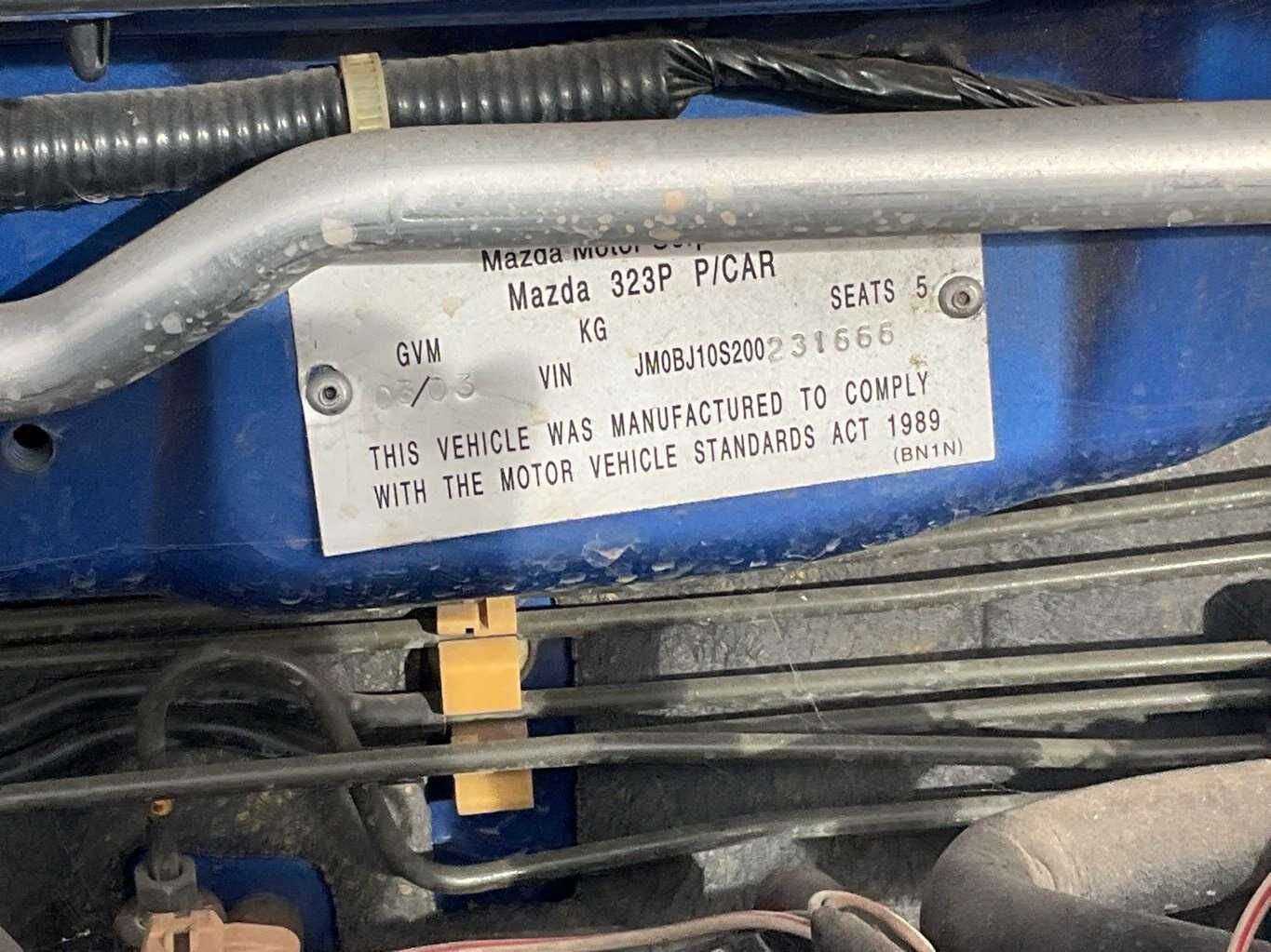 2003 Mazda 323 BJ