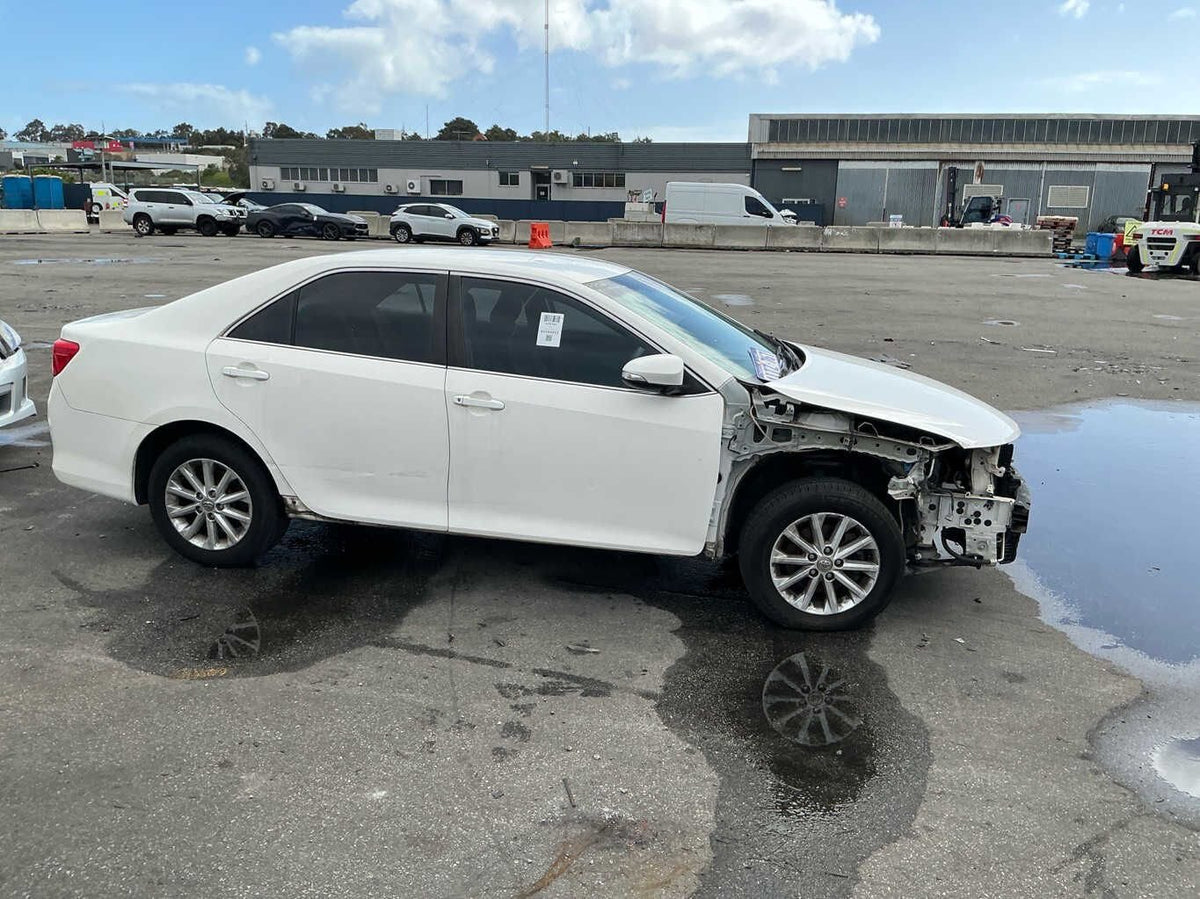 2013 Toyota Camry Altise XV50