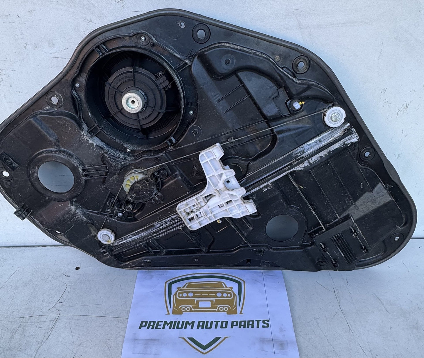2014  GD Left Rear Quarter Window Regulator