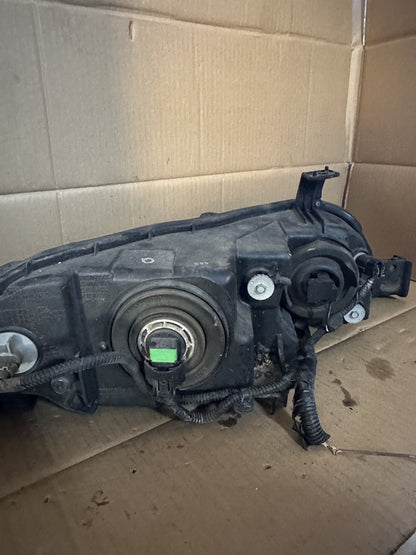 Honda Odyssey Left Headlight